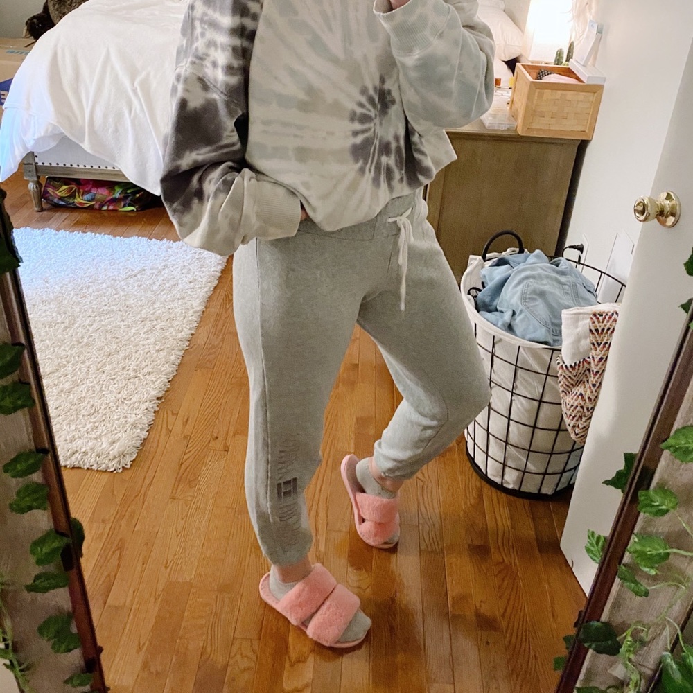 ☼ Tommy Hilfiger sweatpants - Picture 2 of 6